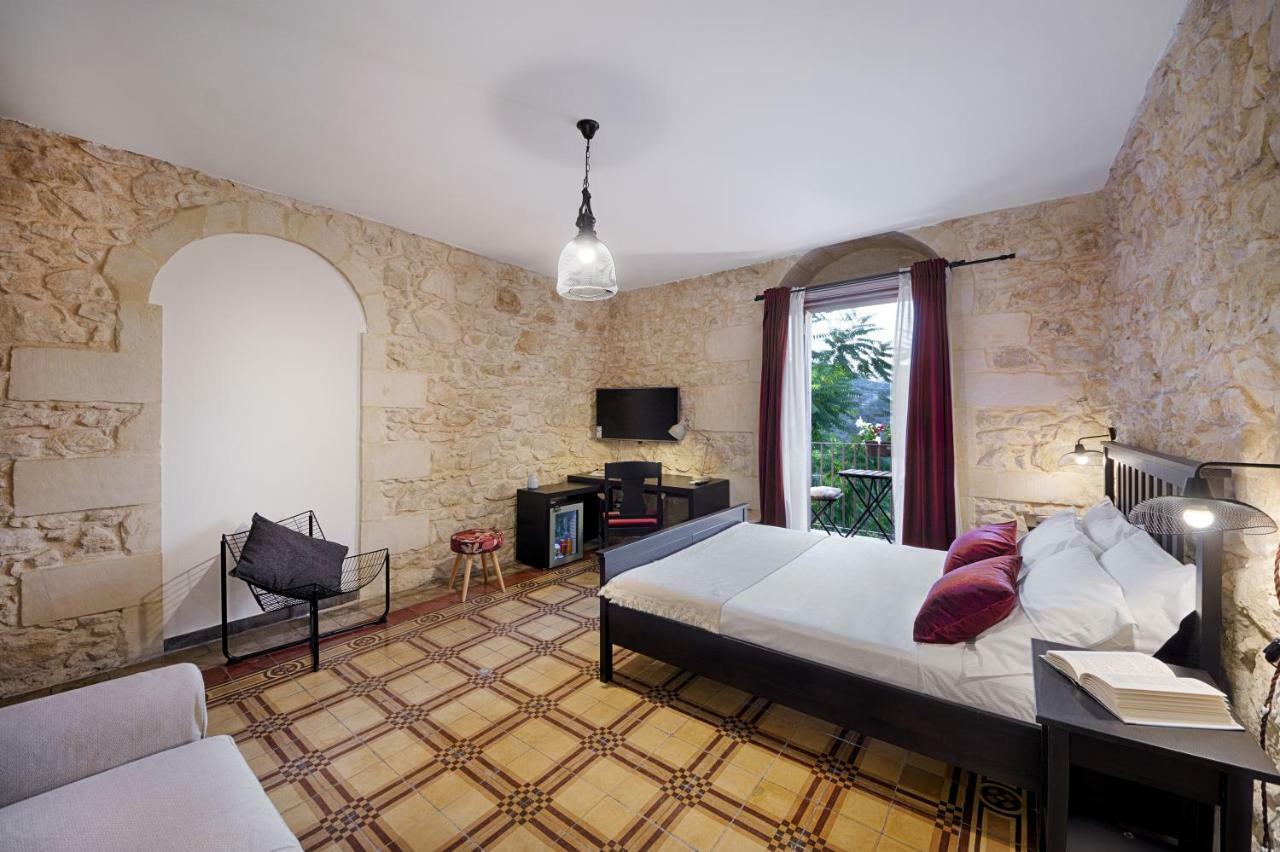 Centosedici Rooms Ragusa Exterior foto